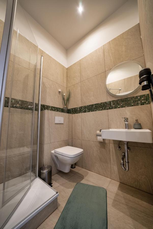 Hostel Loewen Langenhagen *